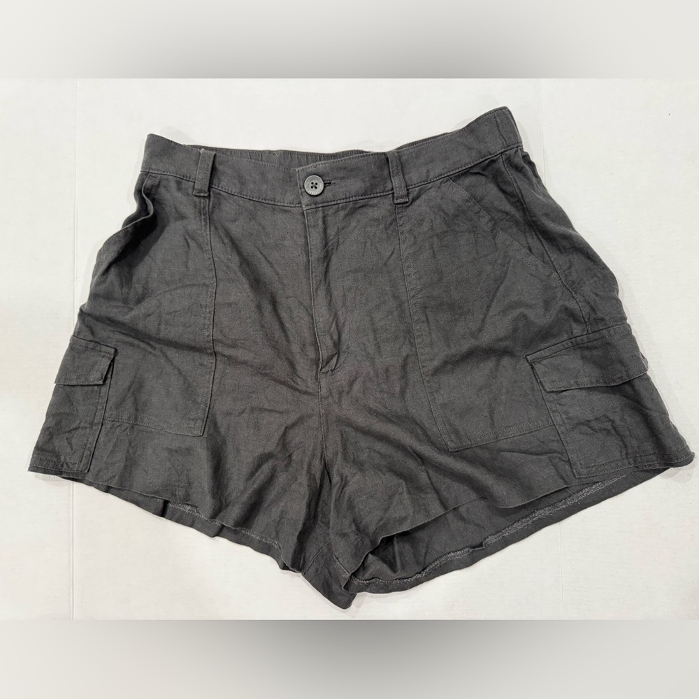 Hollister Ultra High-Rise Soft Short Gray Medium Pockets Grey